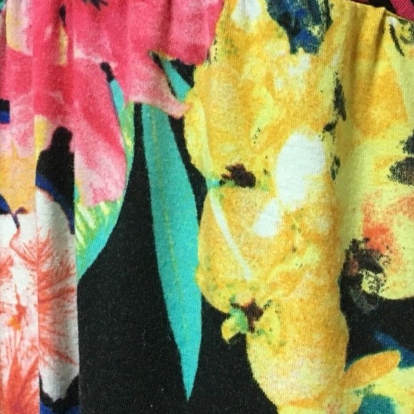 Maurice’s Plus Size 3 Striped With Floral Design - Picture 5 of 5